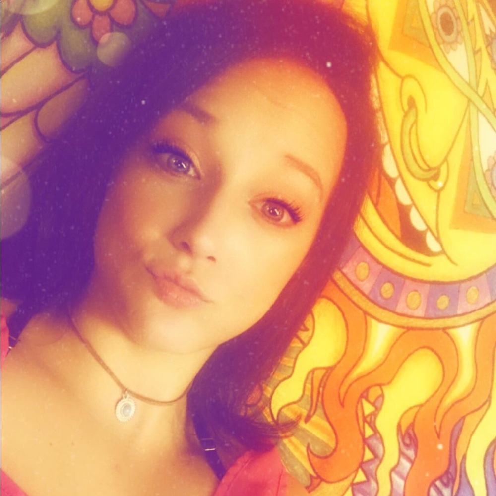 Meet your Posher, Kalyn